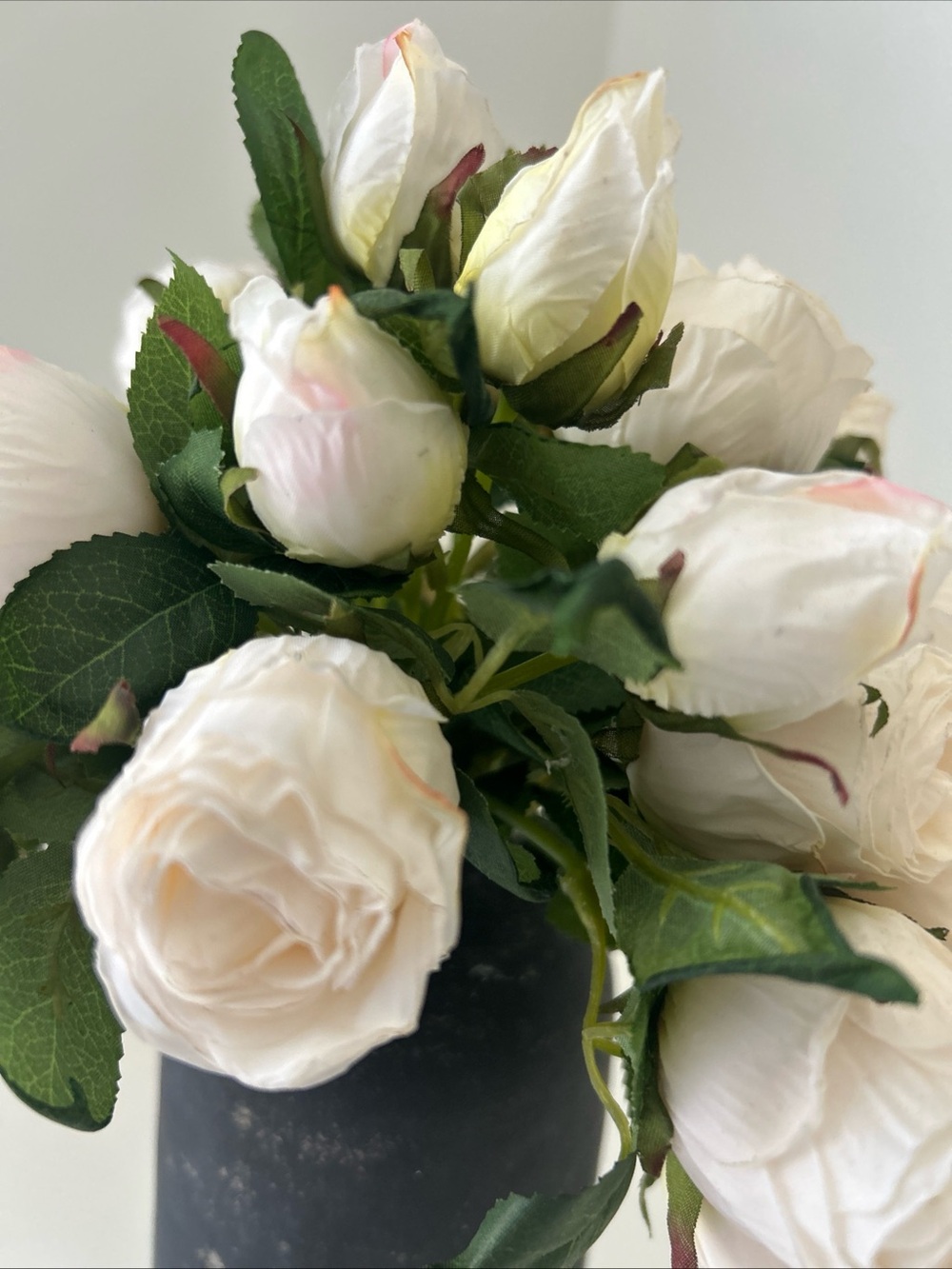 Elegant Faux Ivory Rose Bouquet Home Decor Stems Only -12 stems/24 buds NEW - Picture 14 of 14